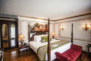 Viceroy Suite on Ganges Voyager II