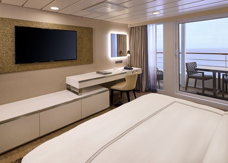 Continent Suite on Azamara Onward