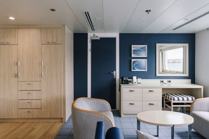 DS | Darwin Suite on Santa Cruz II