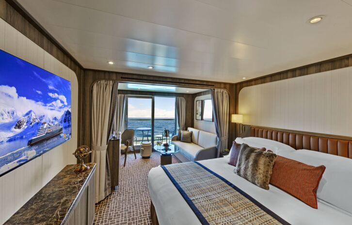 Veranda Spa Suite on Seabourn Pursuit