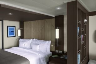 Penthouse on Explora I