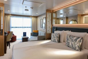 Veranda Suite on World Voyager